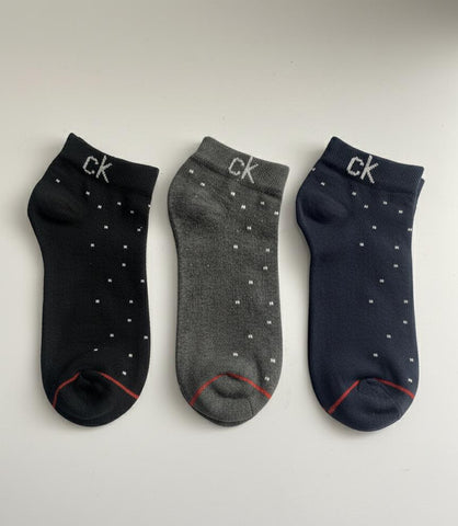 LFT 3036 KC DOTTED ANKLE SOCKS PACK OF 3